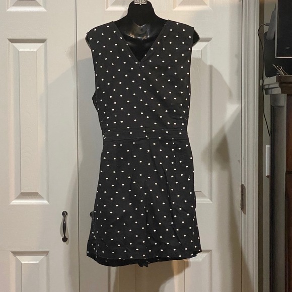 LOFT Black Polka Dot Sleeveless‎ Dress V Neck Tie Waist Casual Party Career - Picture 3 of 4